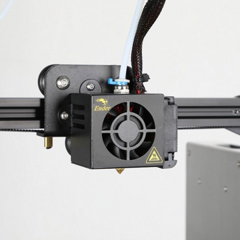 Impressora 3D FDM Creality Ender-3 Pro