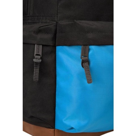 Mochila Targus Strata II para Notebook 15.6" Preta e Azul - TSB936